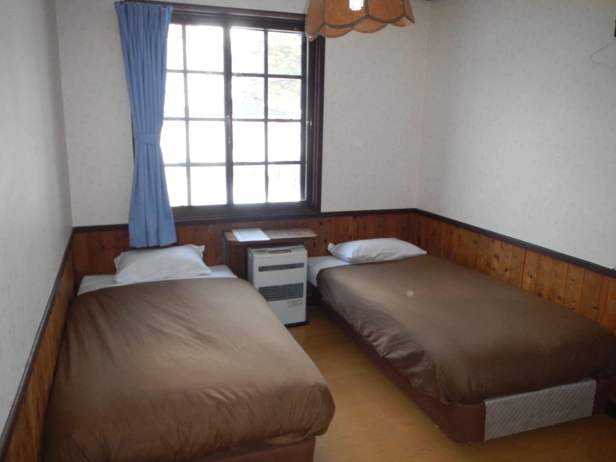 Mt Hakuba Backpackers Hostel Dış mekan fotoğraf
