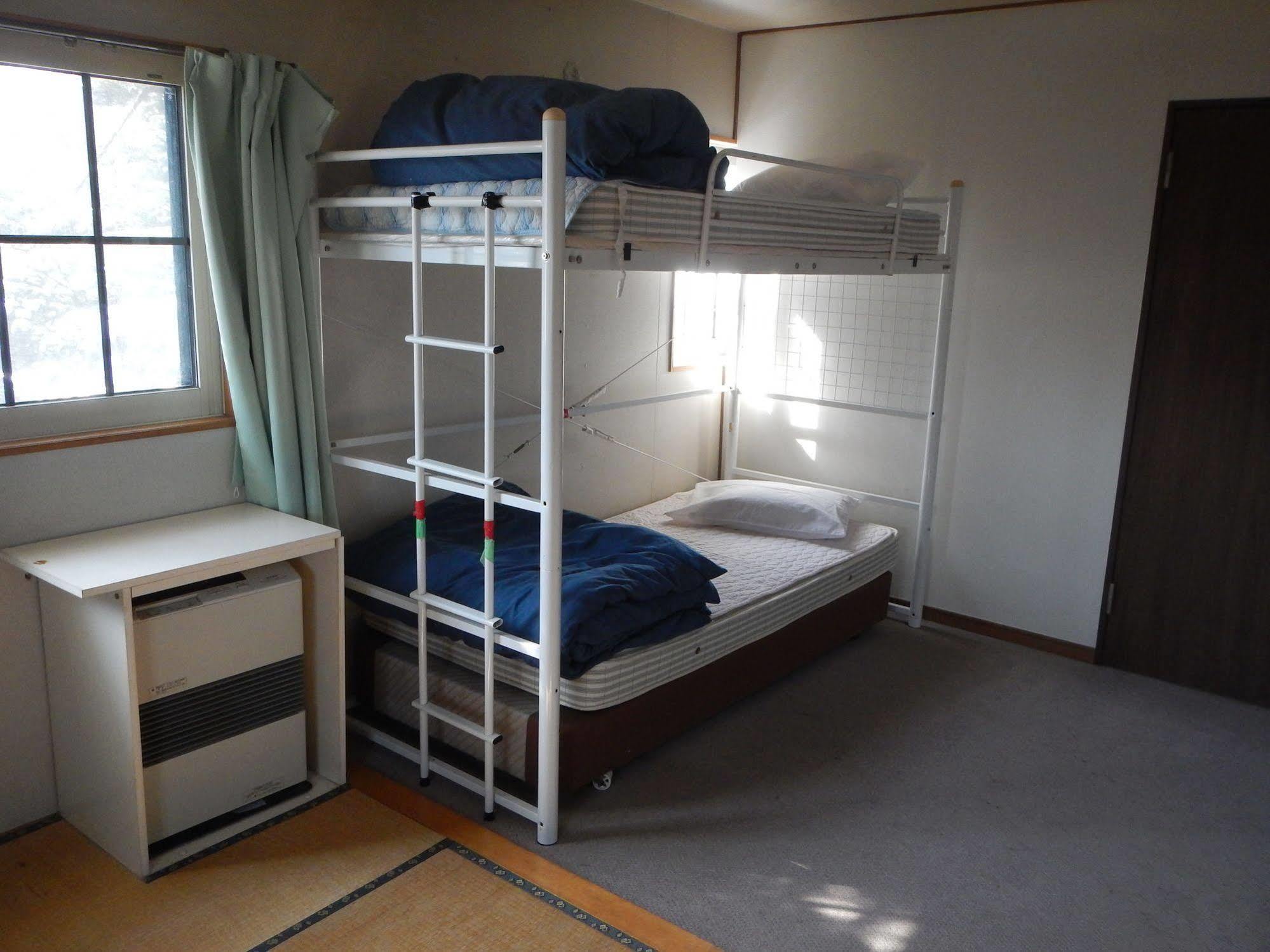 Mt Hakuba Backpackers Hostel Dış mekan fotoğraf